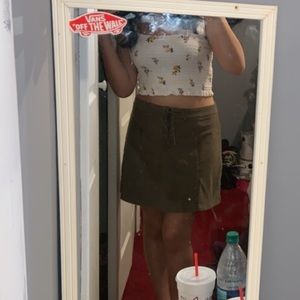 Army green lace-up skirt!!